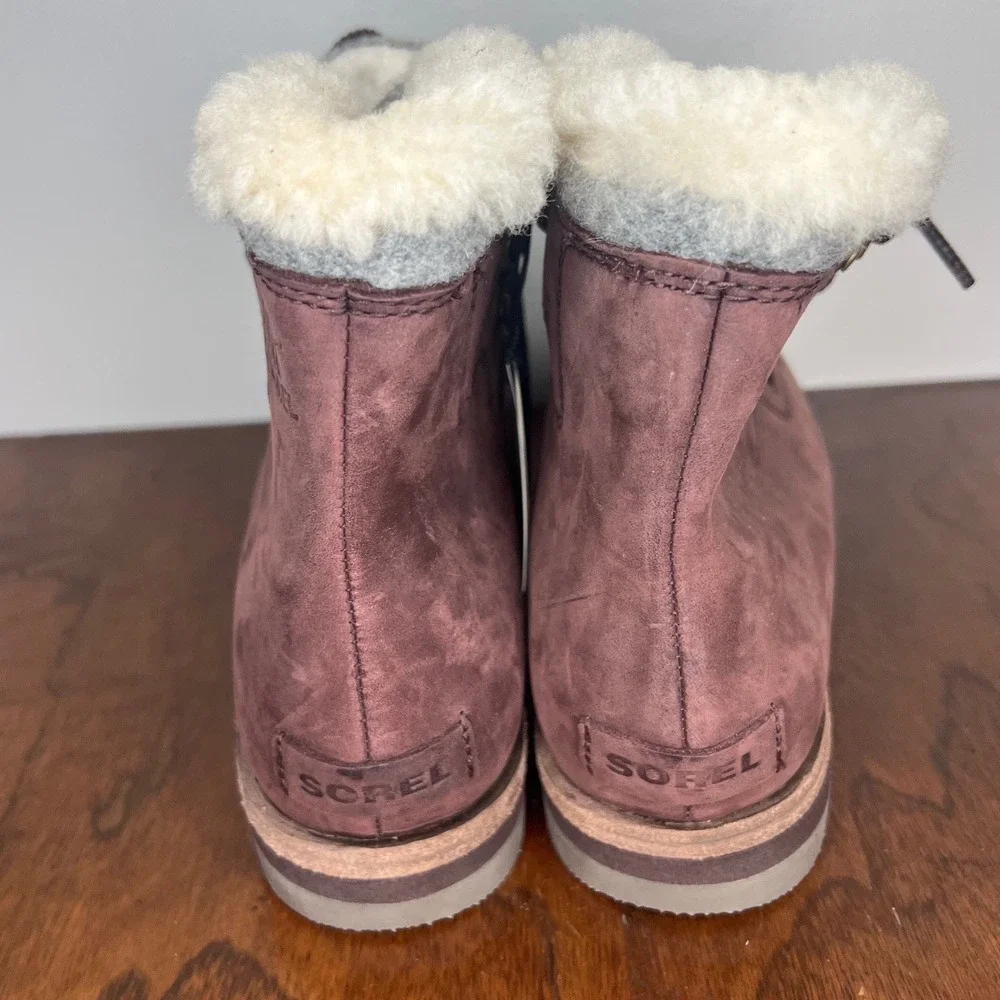 SOREL Sneakchic Alpine Suede Wool Lace Up Fur Lined Ankle Boot Burgundy Womens 8